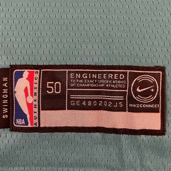 Nike NBA authentics Retro Grizzlies Morant Jersey. Size large. NWT - Picture 3 of 6